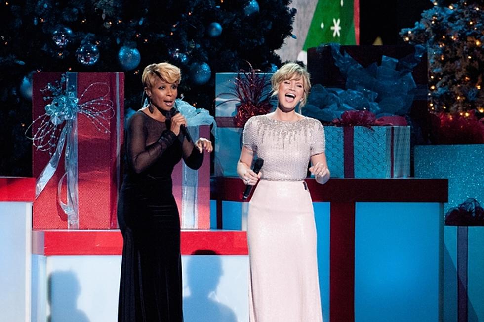 Mary J. Blige Joins Jennifer Nettles for &#8216;Do You Hear What I Hear&#8217; on &#8216;CMA Country Christmas&#8217;
