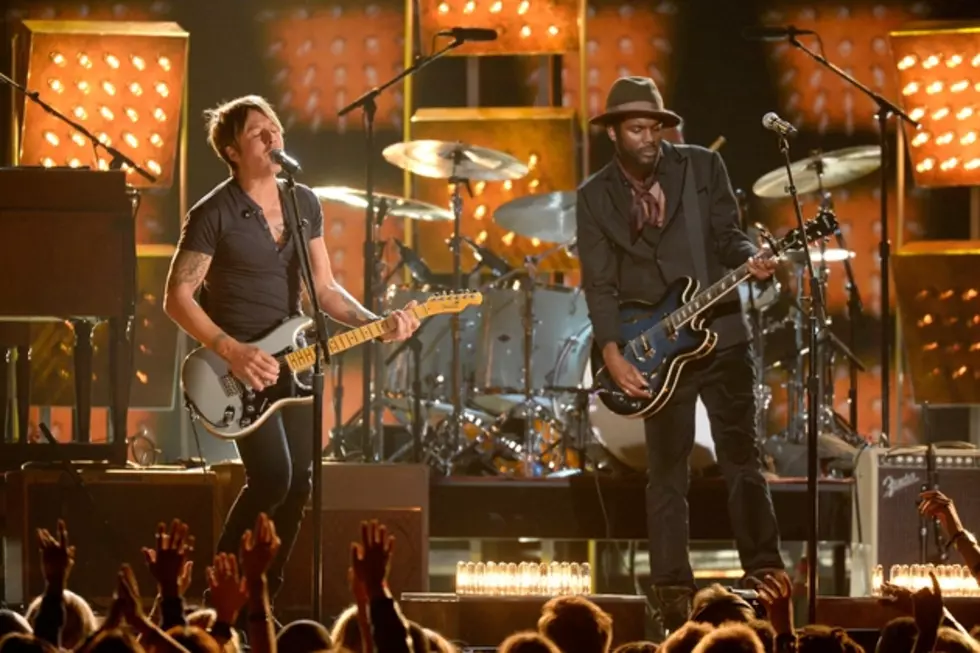 Keith Urban Performs &#8216;Cop Car&#8217; at the 2014 Grammy Awards [VIDEO]