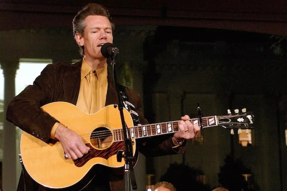 Randy Travis Makes Public Appearance at Texas Benefit