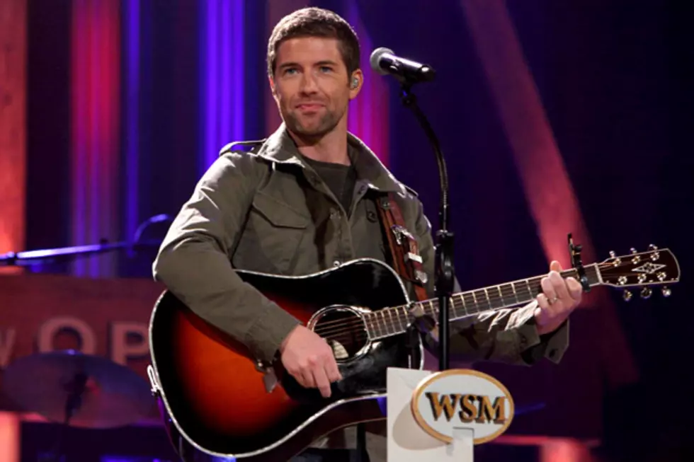 Josh Turner Talks Faith, Career + New Book, 'Man Stuff' 