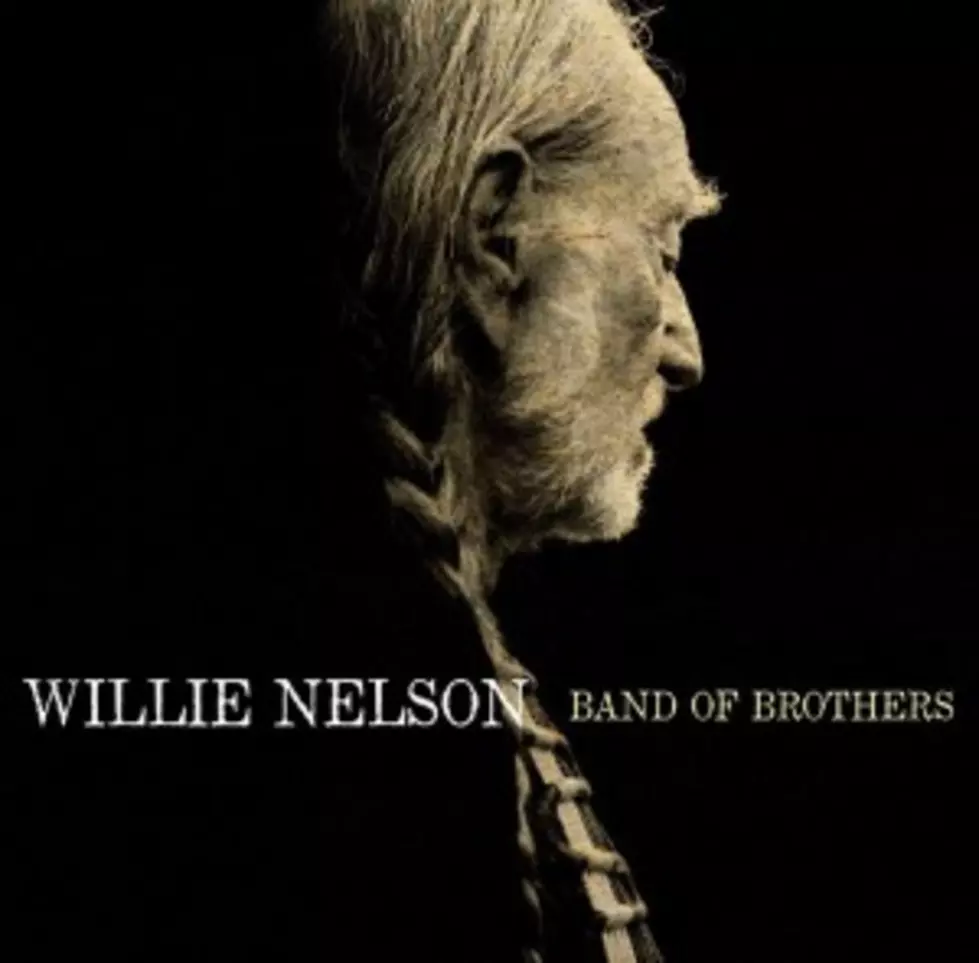 Willie Nelson&#8217;s &#8216;Band of Brothers&#8217; Debuts at No. 1