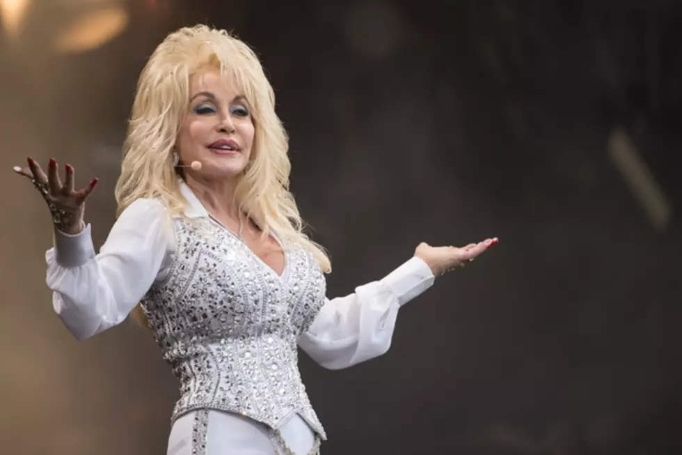 Dolly Parton Comments on Glastonbury Lip-Syncing Debate
