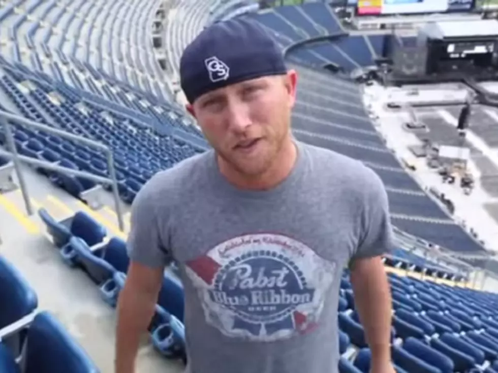 Country Stars Take On Ice Bucket Challenge