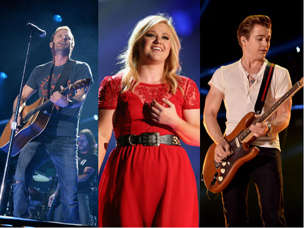 Who's performing at the ACMs?