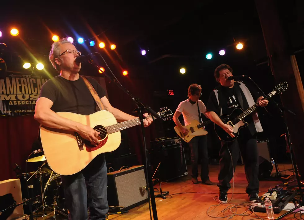 Radney Foster Has 10 Guitars, Custom Amp Stolen