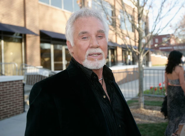 Happy 80th Birthday to the Timeless Kenny Rogers [VIDEO]