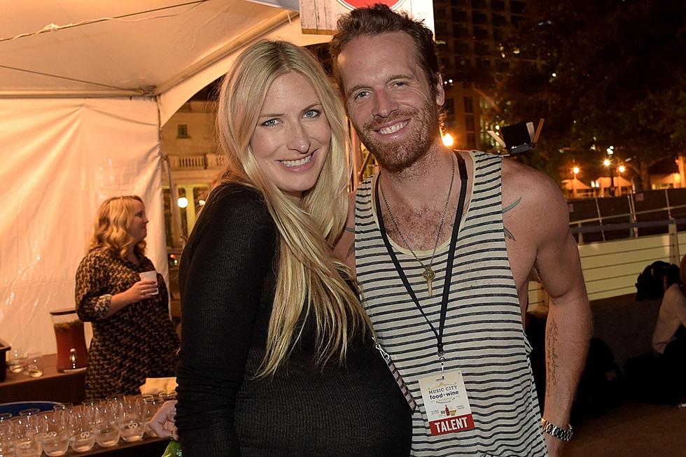 Holly Williams Welcomes a Daughter