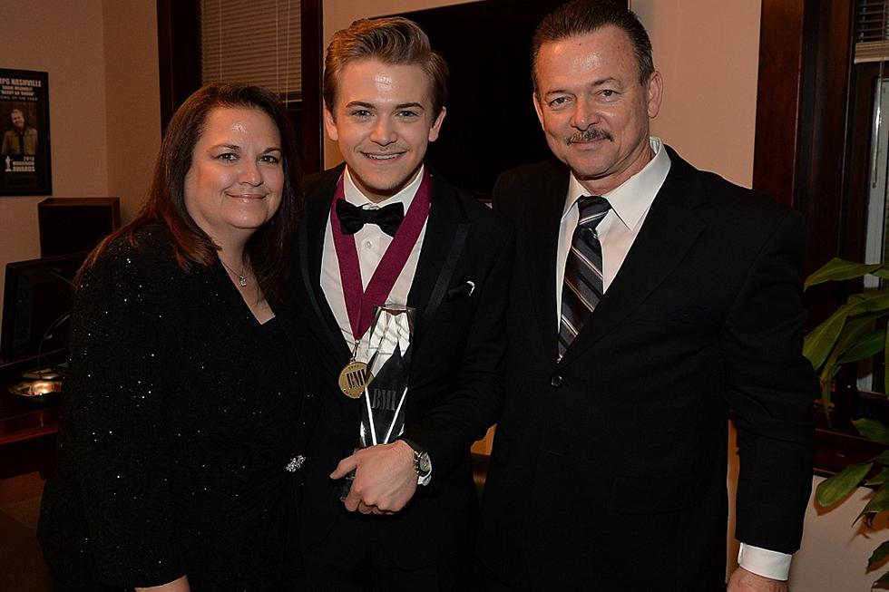 Hunter Hayes First Learned Guitar From His Mom