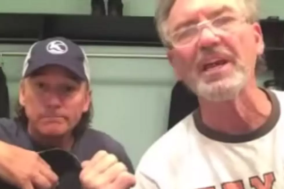 Larry Gatlin, Billy Dean Take on Terrorists With New Song