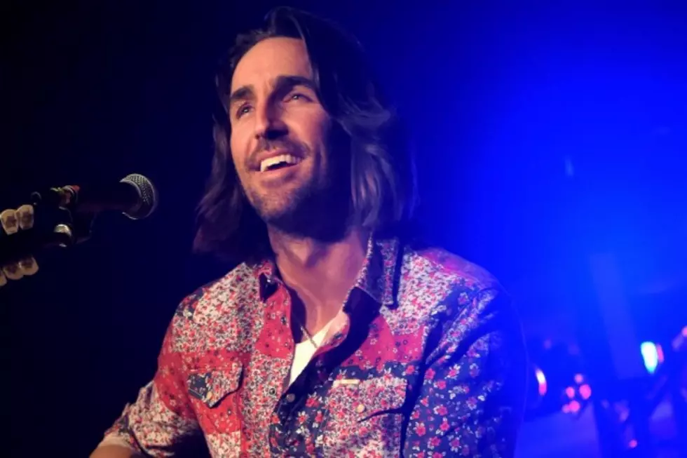 News Roundup: Jake Owen Launches Clothing Line, Kelsea Ballerini Performs Acoustic Version of &#8216;Dibs&#8217;