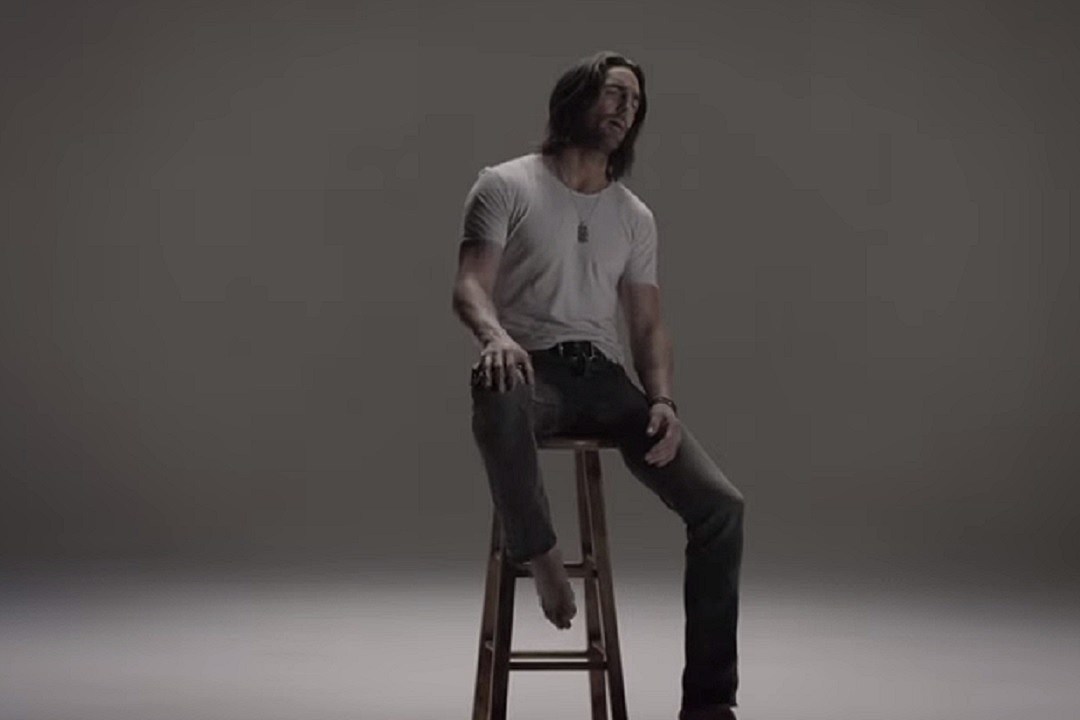 Jake Owen Debuts Emotional What We Ain T Got Music Video   Jake Owen 