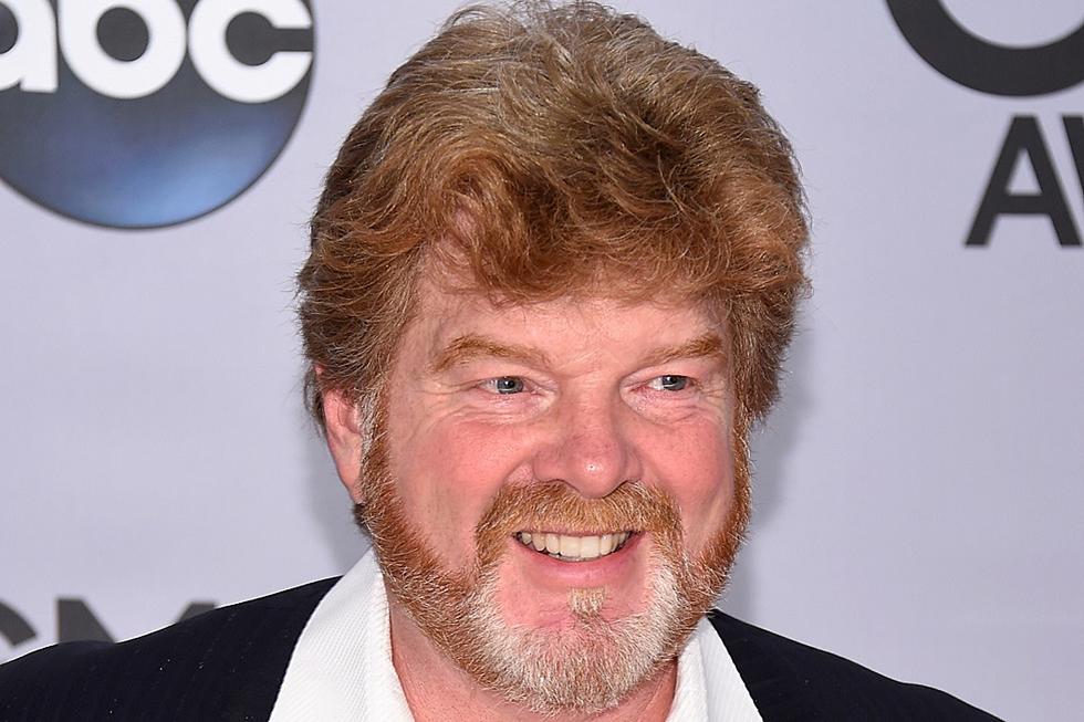 Mac McAnally Breaks Category Record With CMAs Musician Win