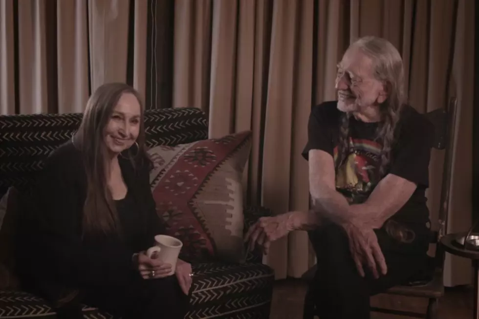 Willie Nelson, Sister Bobbie Share Musical Childhood Memories