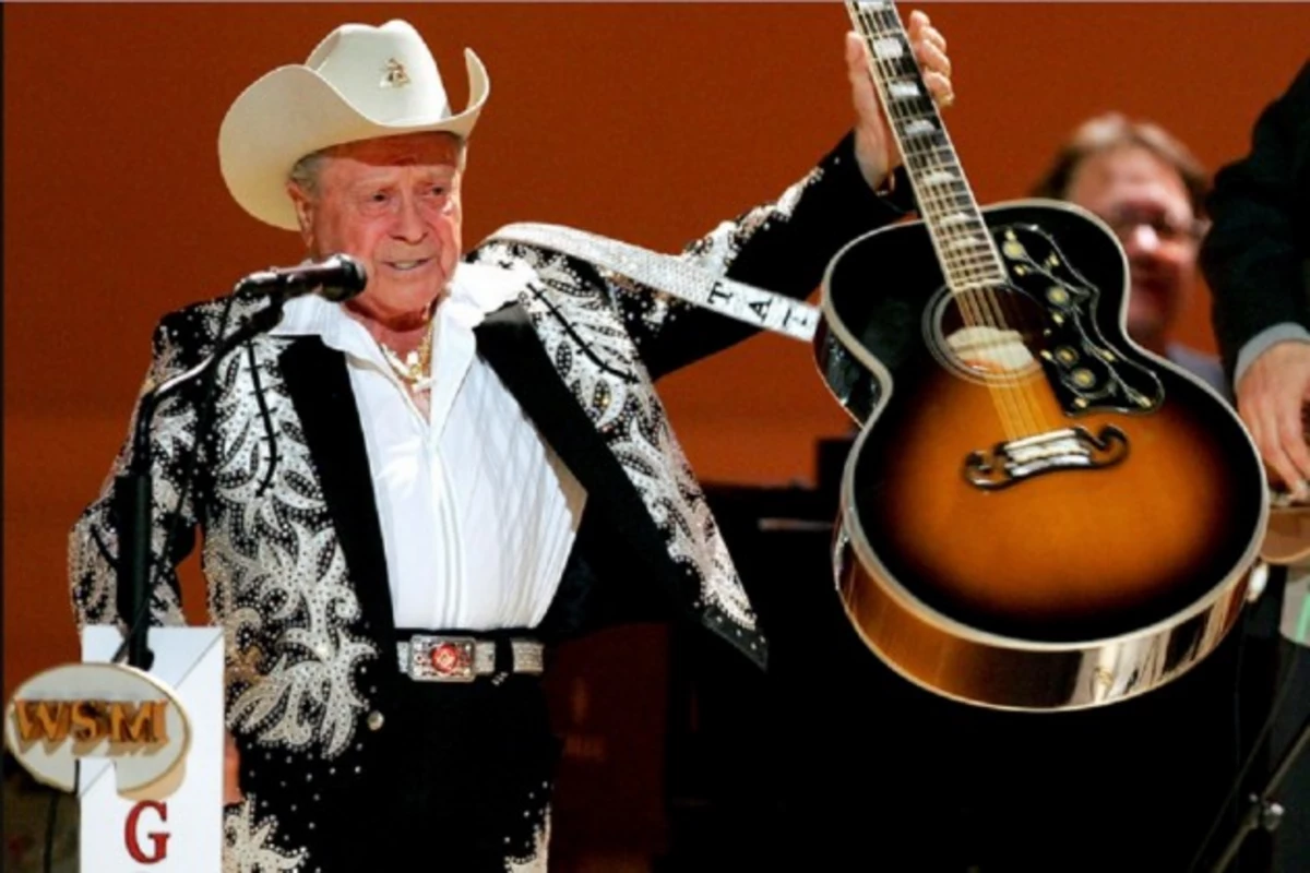 LOOK: Remembering Little Jimmy Dickens’ Life and Legacy