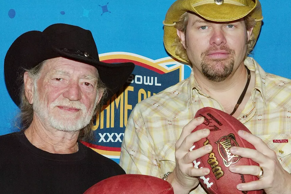 Country Stars Who Played Football