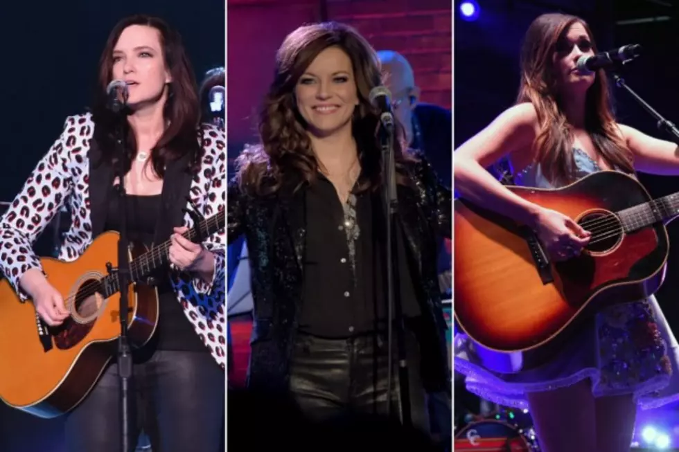 POLL: Who Should Win Female Vocalist of the Year at the 2015 ACM Awards?