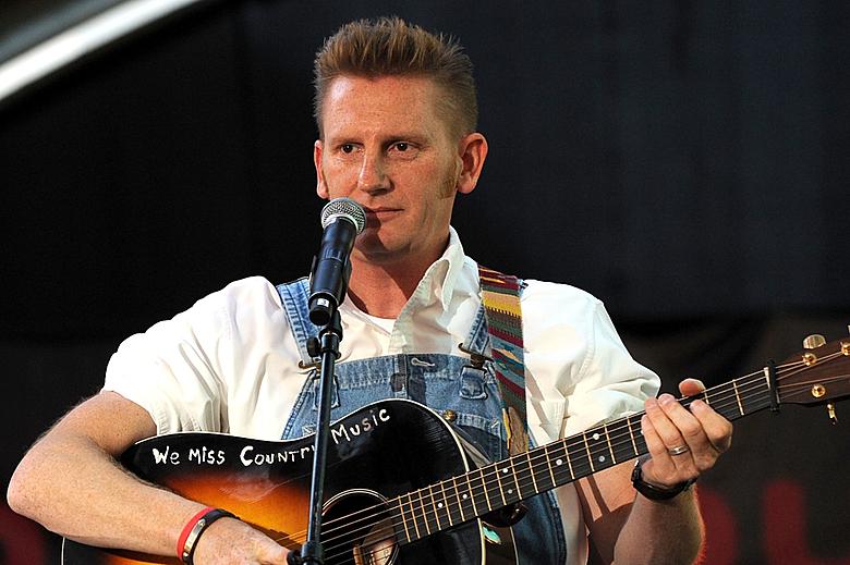 Rory Feek Looks to 'Celebrate and Capture' New Stories