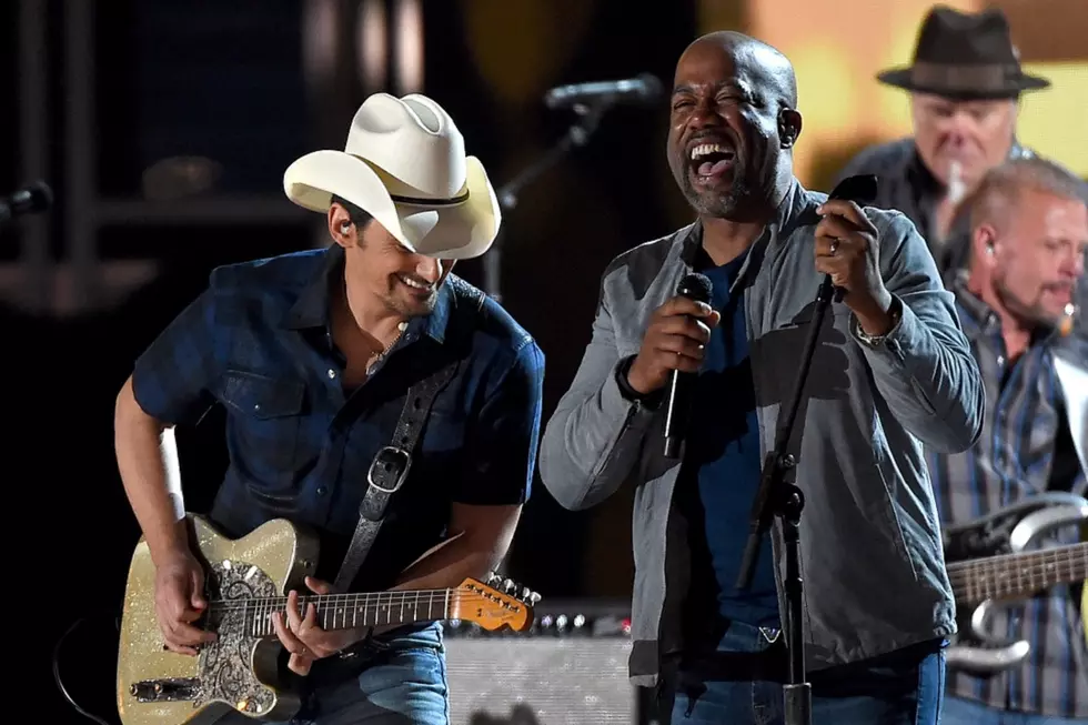 Brad Paisley and Darius Rucker Close Out the 2015 ACM Awards With &#8216;Let the Good Times Roll&#8217; [WATCH]