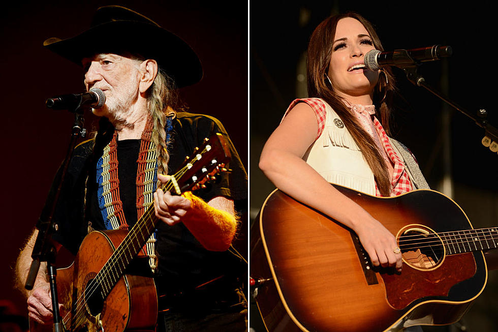 Country Singers Who Have Admitted to Smoking Pot [PICTURES]