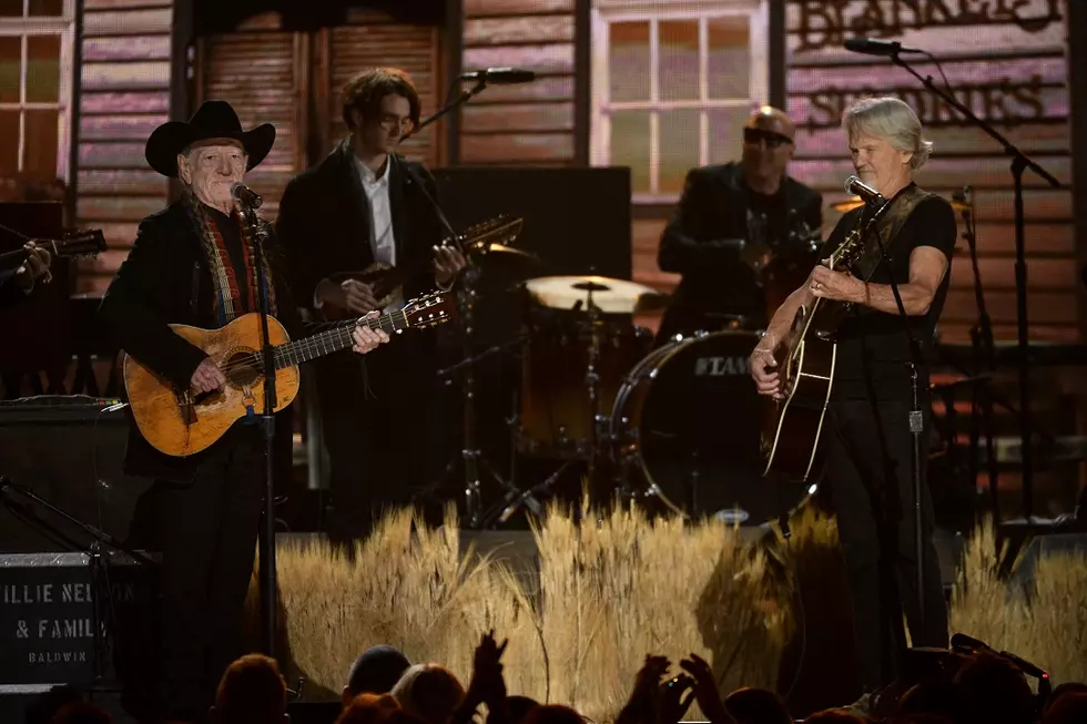 Country Music Memories: 'Highwayman' Hits No. 1 on Billboard