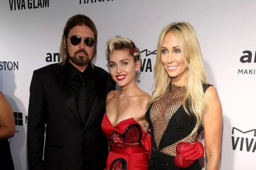 News Roundup: Billy Ray Compares Miley to Dolly, Maddie and Tae Bring Girl Power to ‘Today Show’