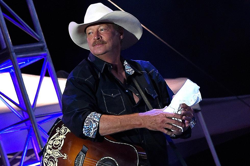 Alan Jackson Named Living Legend (Again) in 2016 Golden Boot Awards