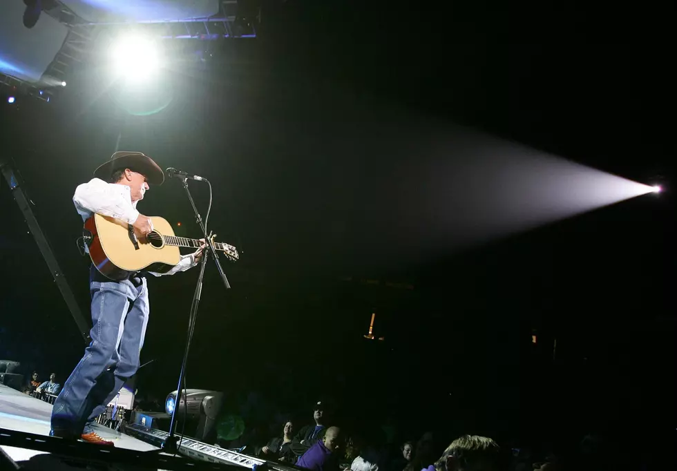 George Strait Performs to a Sold-Out Crowd in Kansas City, Mo.