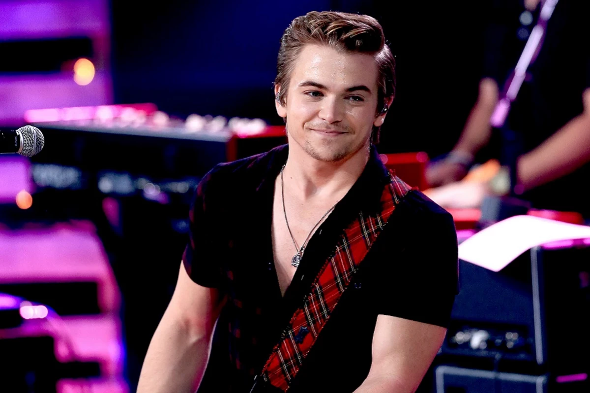 hunter hayes will kick off 2015 cma week with free concert hunter hayes will kick off 2015 cma week with free concert