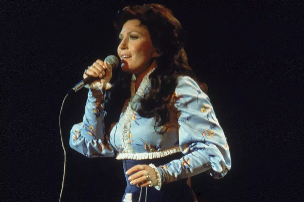 Country Music Memories: Loretta Lynn Makes Her Opry Debut