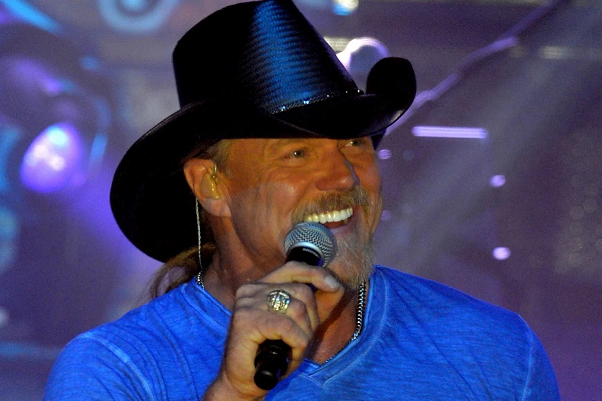 Hear Trace Adkins’ New Single, ‘Watered Down’