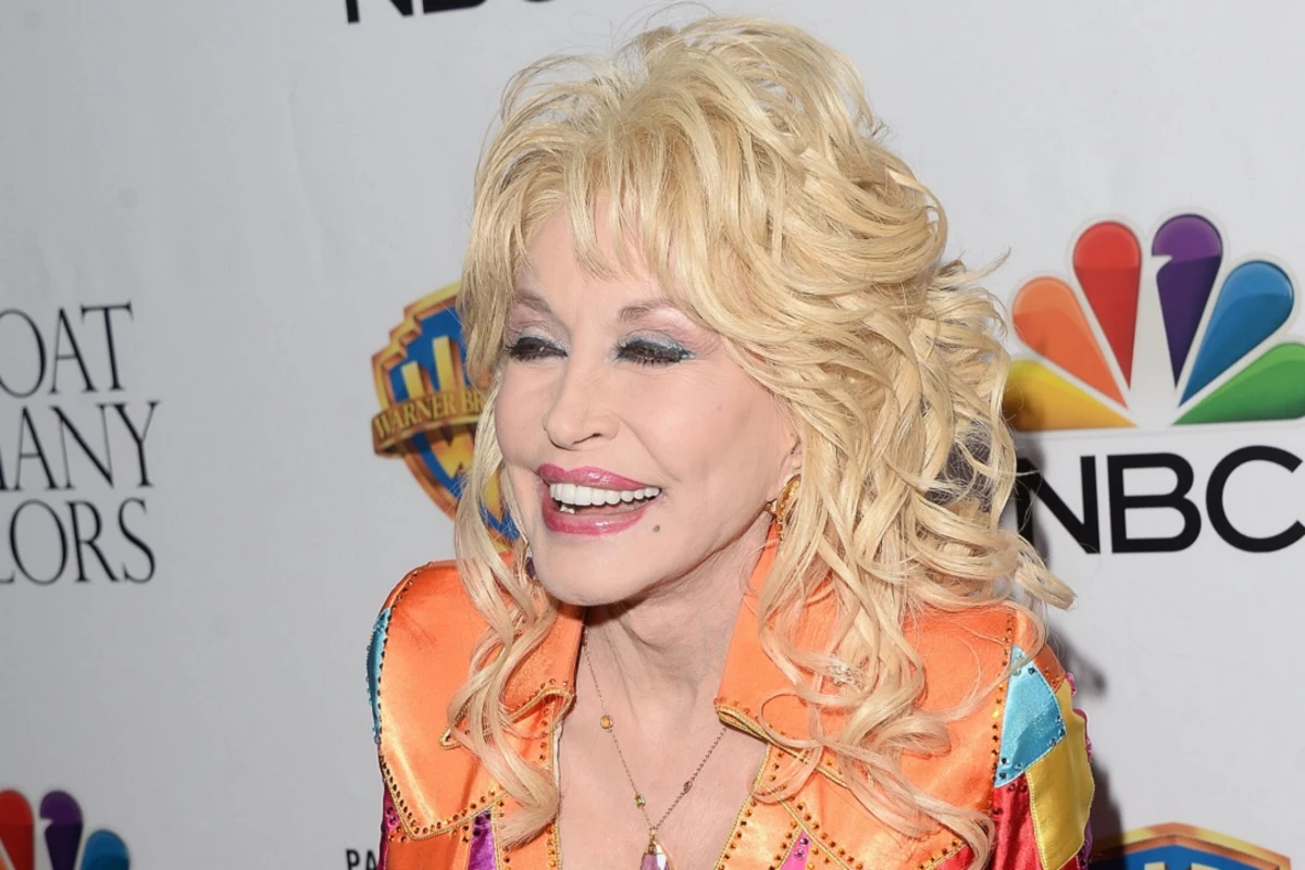 Dolly Parton Talks Coat Of Many Colors Movie dolly-parton-talks-coat-of-many-colors-movie