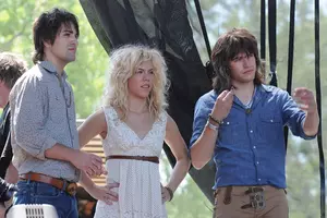 13 Years Ago: The Band Perry Hit No. 1 With ‘If I Die Young’