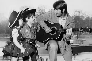 55 Years Ago: ‘The Glen Campbell Goodtime Hour’ Debuts on CBS