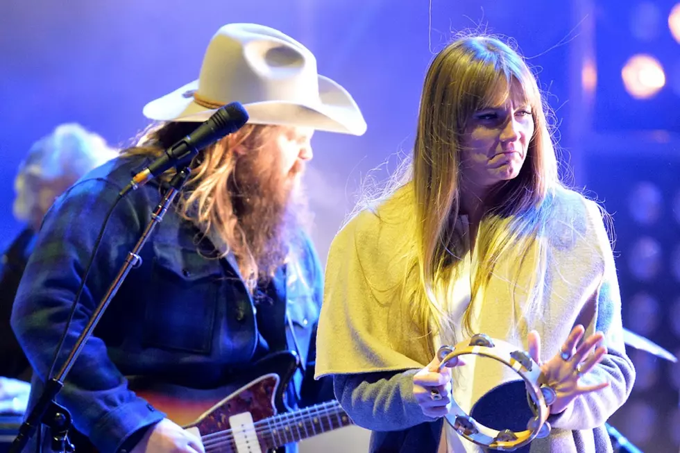 Chris and Morgane Stapleton Sing ‘You Are My Sunshine’ for ‘Southern Family’ [LISTEN]