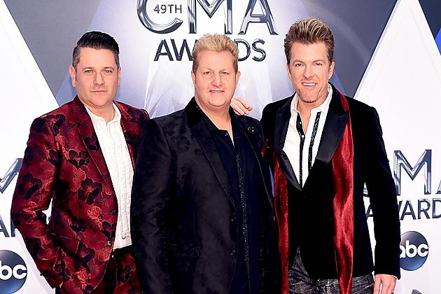 Rascal Flatts&#8217; Secret to Success: &#8216;We Kept the Side Mirrors Off&#8217;