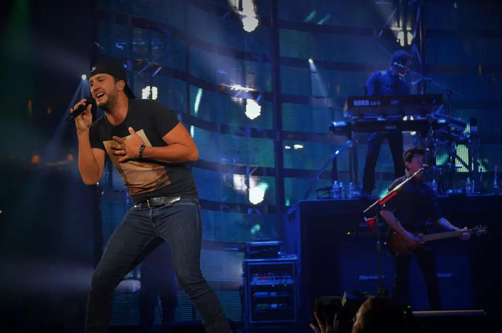 Review: Luke Bryan Sells Out RodeoHouston [PICTURES]