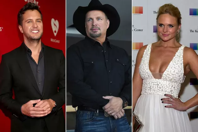 POLL: Who Should Win Entertainer of the Year at the 2016 ACM Awards?