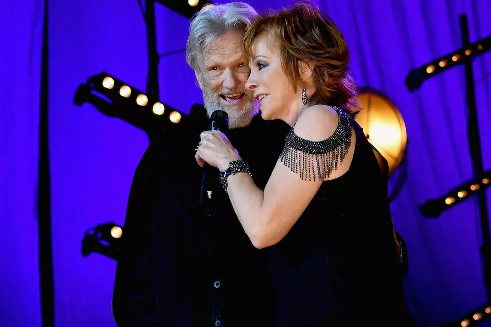 Kristofferson Joins Reba for 'Me and Bobby McGee' [WATCH]