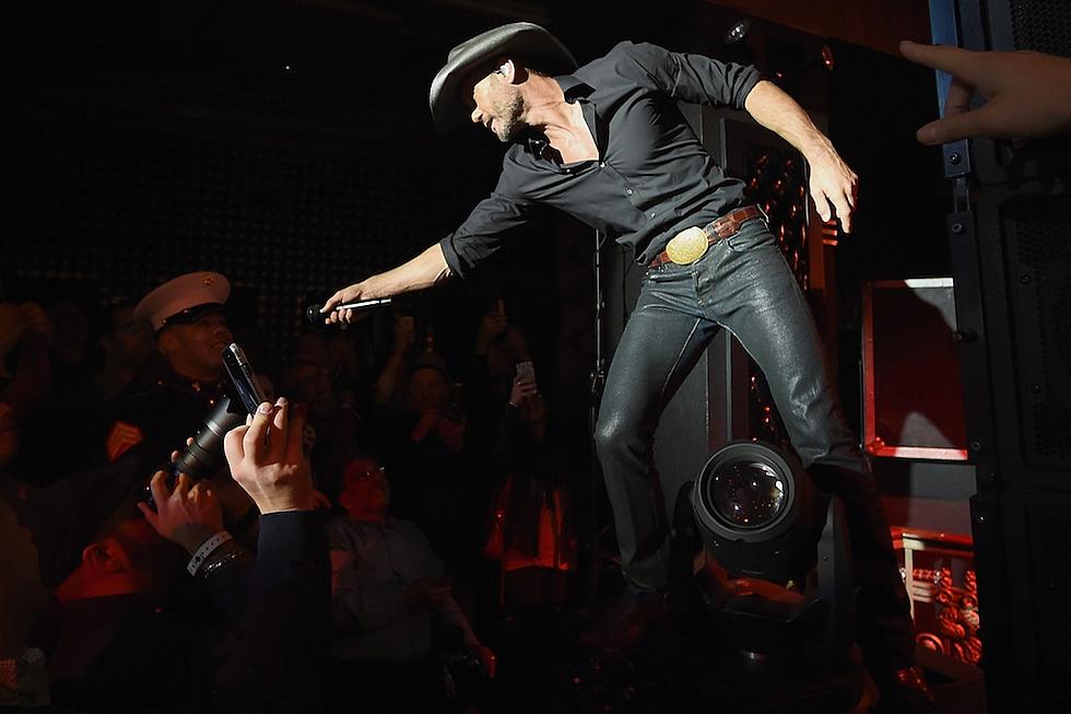 Tim McGraw Invites Fans to Be Part of His 2016 ACM Awards Performance