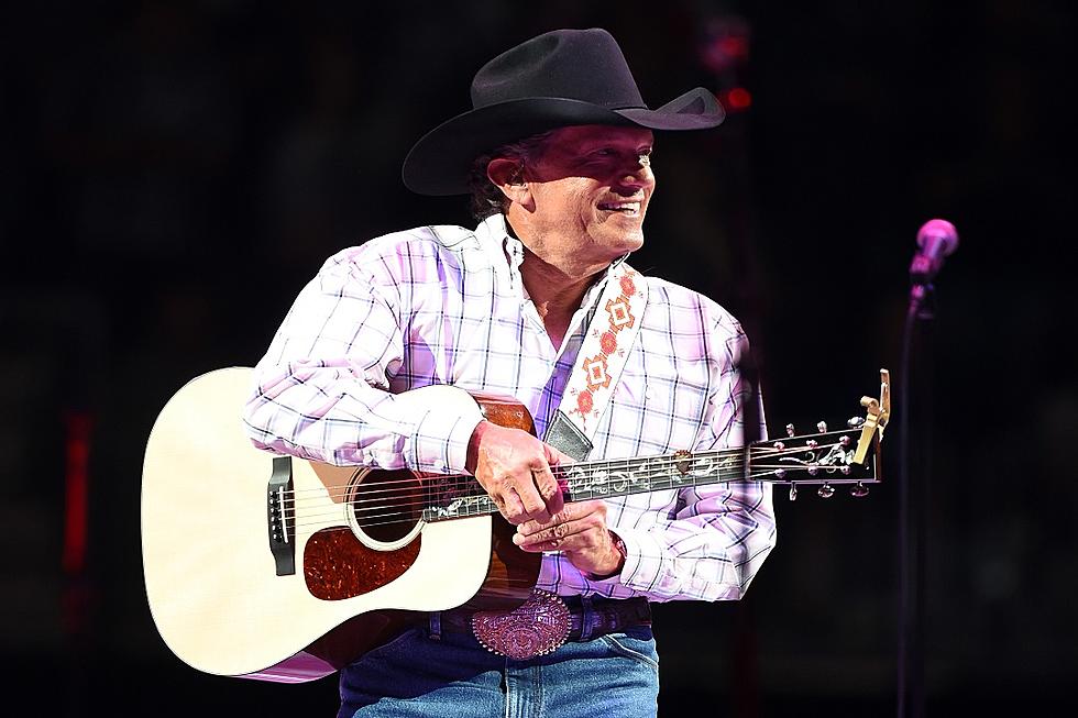 Watch George Strait Honor Merle Haggard at First Vegas Show