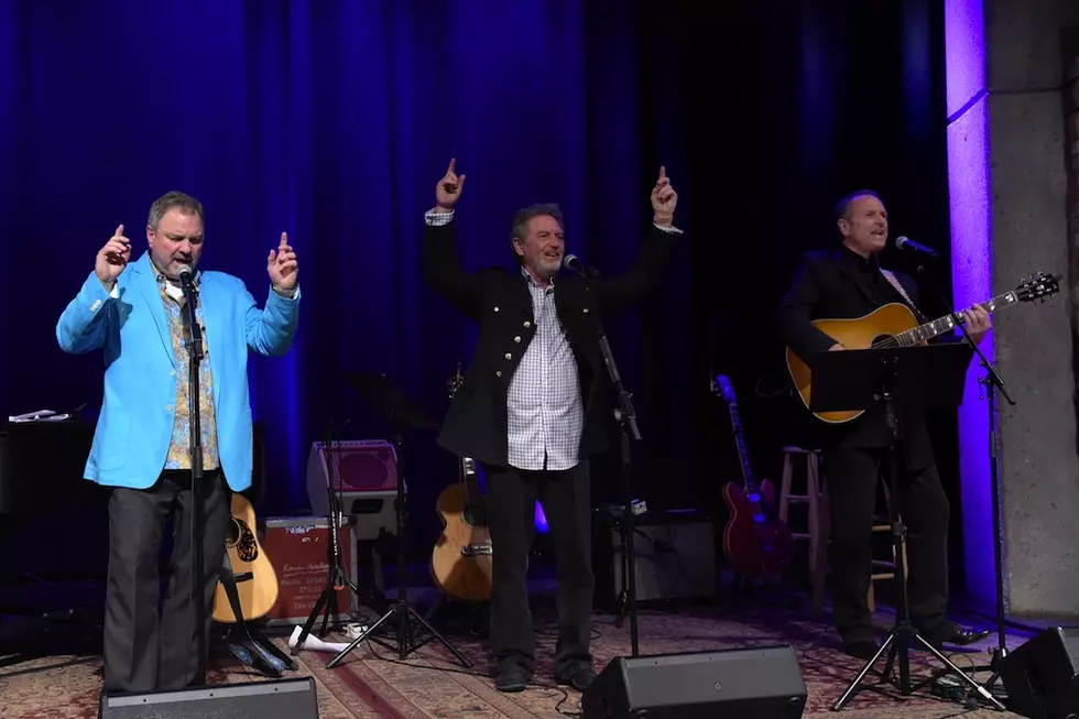 Larry Gatlin & the Gatlin Brothers, ‘It Is Well With My Soul’ [Exclusive Premiere]