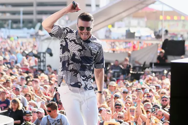 Sam Hunt Leads Country 2016 Billboard Music Awards Nominees