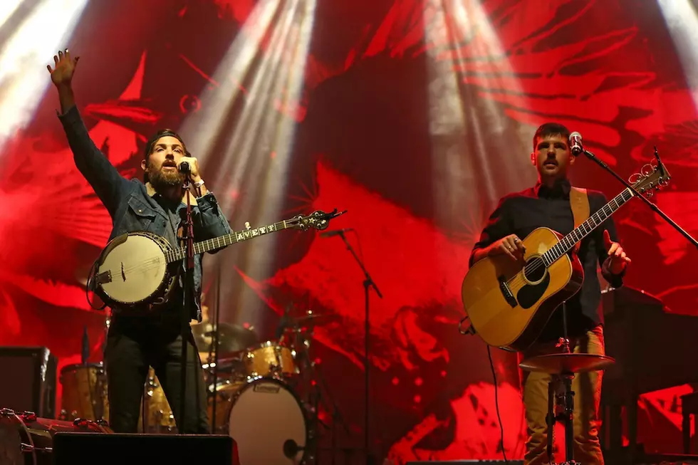 The Avett Brothers Release New Single, ‘Ain’t No Man’ [LISTEN]