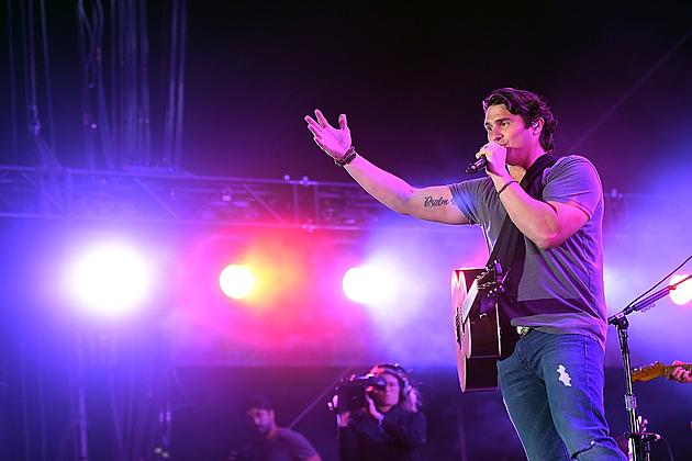 Joe Nichols Wanted to Cry, But Played It Cool, When Hearing Himself on the Radio for the First Time