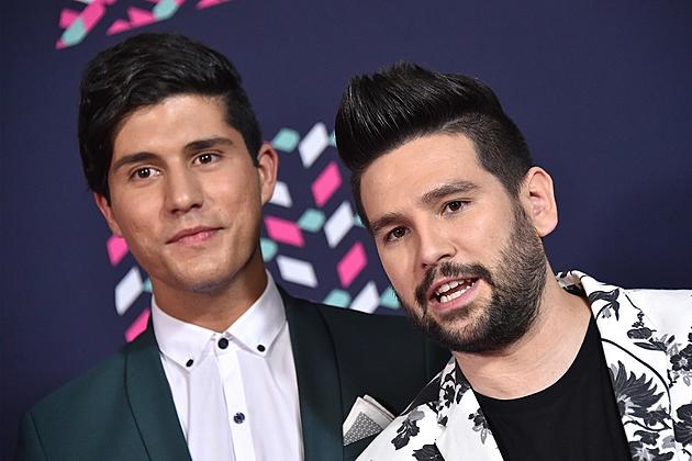Dan + Shay Did Plenty of Writing on the Road for &#8216;Obsessed&#8217;