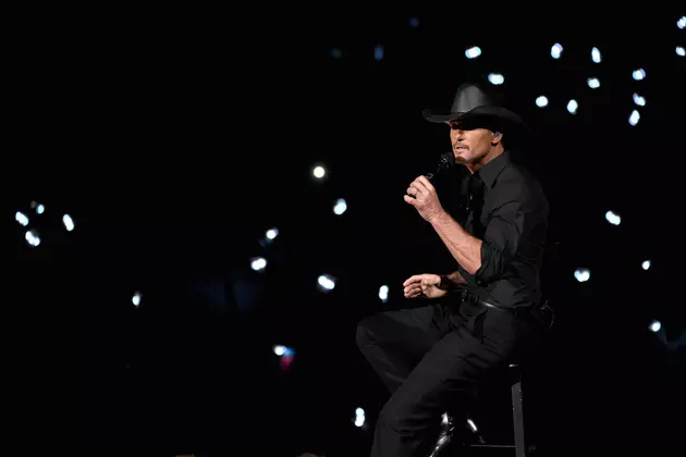 Tim McGraw Hits No. 1, Sets a Record With ‘Humble &#038; Kind&#8217;