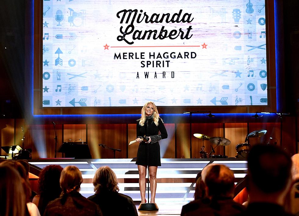 Watch Miranda Lambert Cover Merle Haggard at the 2016 ACM Honors