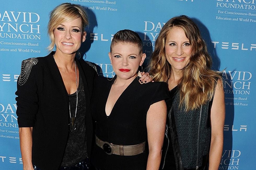 Dixie Chicks Protest North Carolina ‘Bathroom Bill’ With Hats for Fans