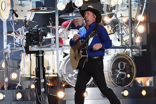 Garth Brooks Adds Los Angeles to World Tour