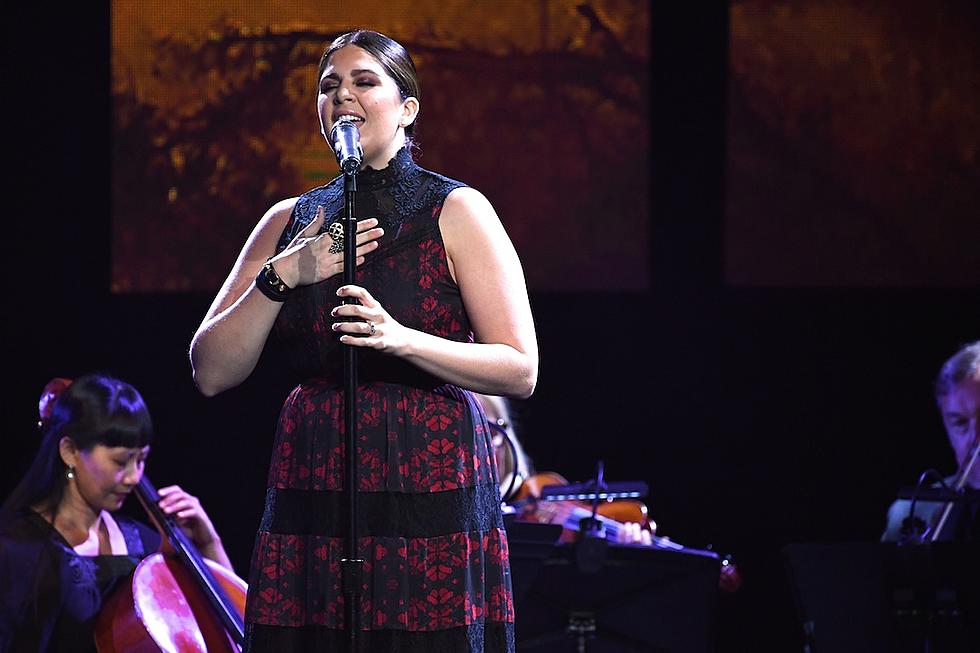 Hillary Scott Urges Fans to ‘Pray for Your Leaders’ and ‘Choose Kindness’